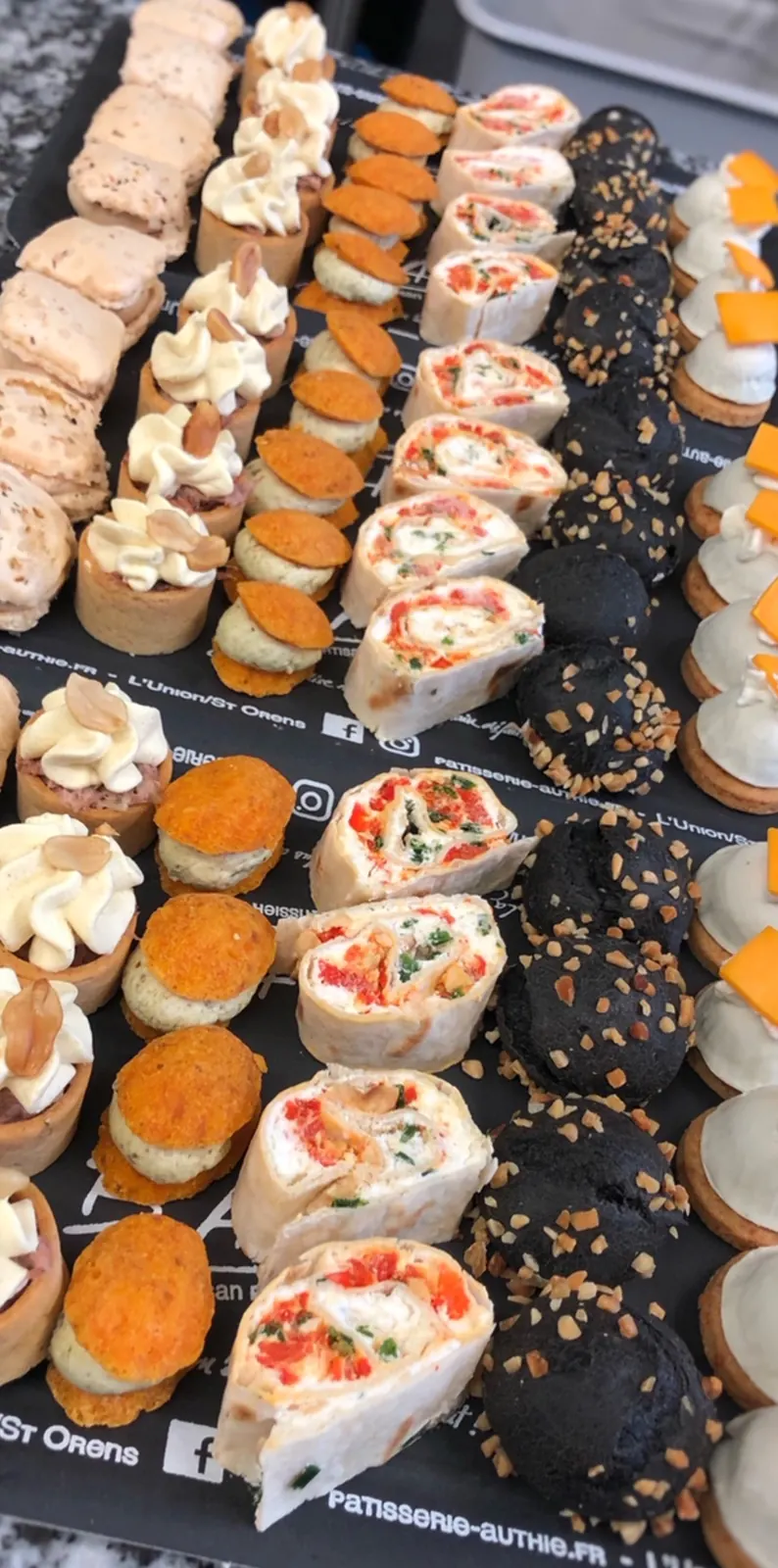 Plateaux salés pour un cocktail